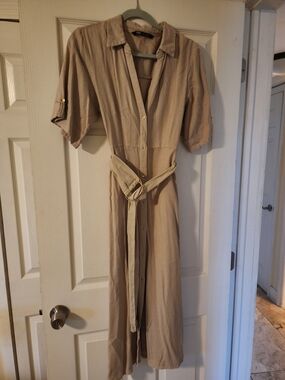 Zara Beige/Tan Button-Front Maxi Shirt Dress with Belt